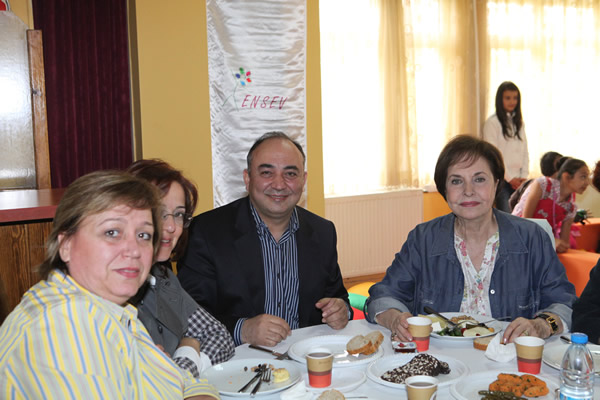 Kahvaltıda Buluştuk