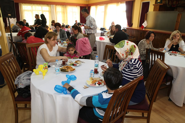 Kahvaltıda Buluştuk