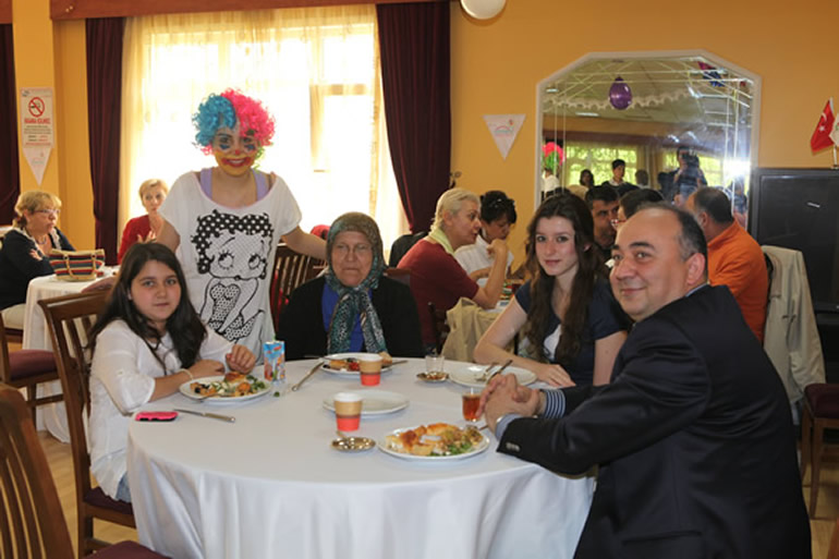 Kahvaltıda Buluştuk